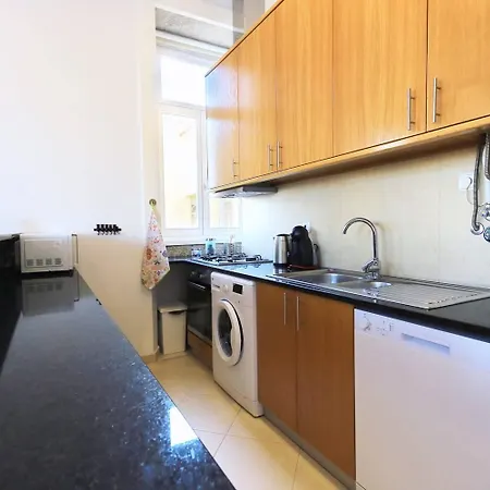 Downtown Prestige Loft Апартаменты *